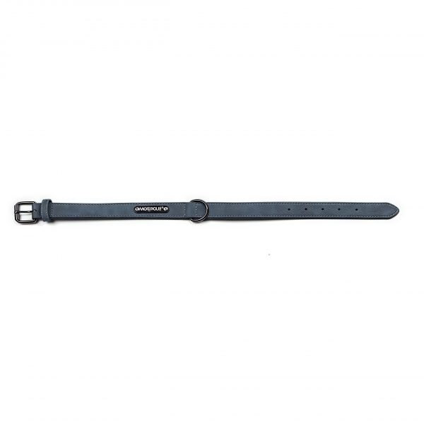 Matte material dog collar